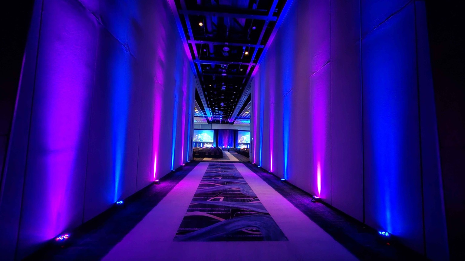 Guest arrival environment