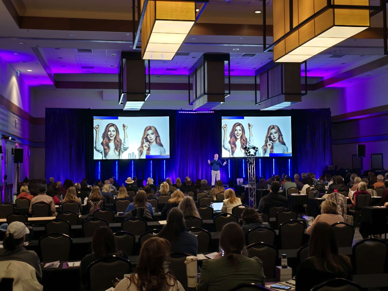 General-session room environment